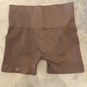 Set active bike shorts